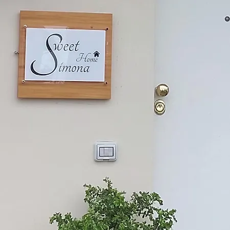 Sweet Simona 잠브로네